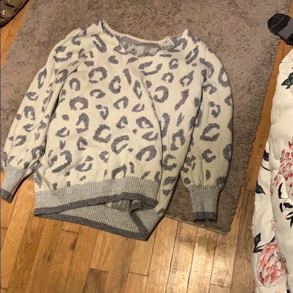Sweater Low cut